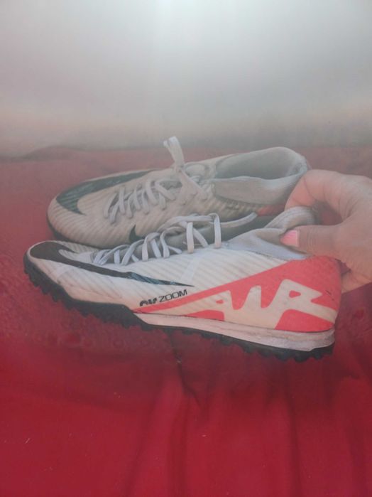 Стоножки за футбол Nike Mercurial Vapor