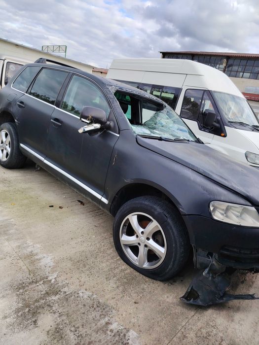 фолксваген тоарег 2.5 ТДИ 174 к.с Автомат