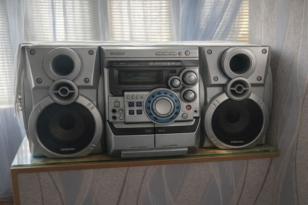 Магнитофон в хорошем состоянии