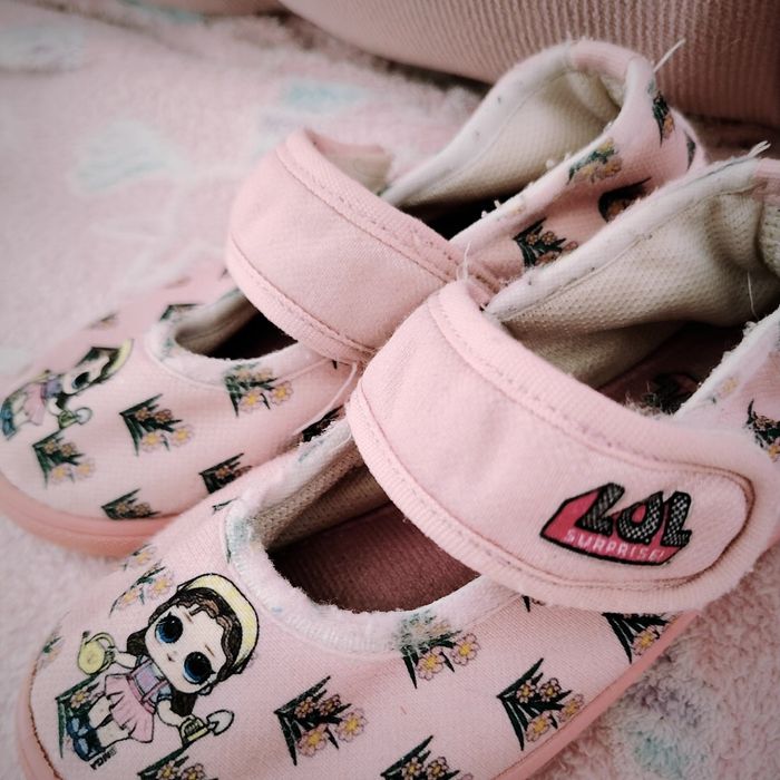 Обувь на девочку