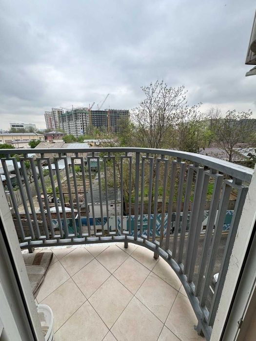 Продается квартира 3 ком 4 этаж /9 Ассалом Сохил