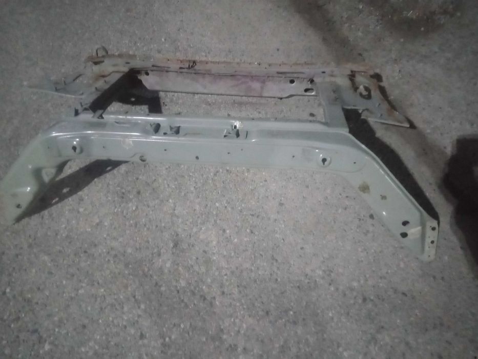 Продам телевизор Ваз лада granta 2190