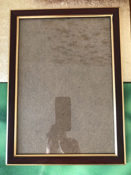 Продаются рамки для фотографий