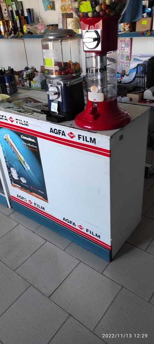 Стеклянные прилавки