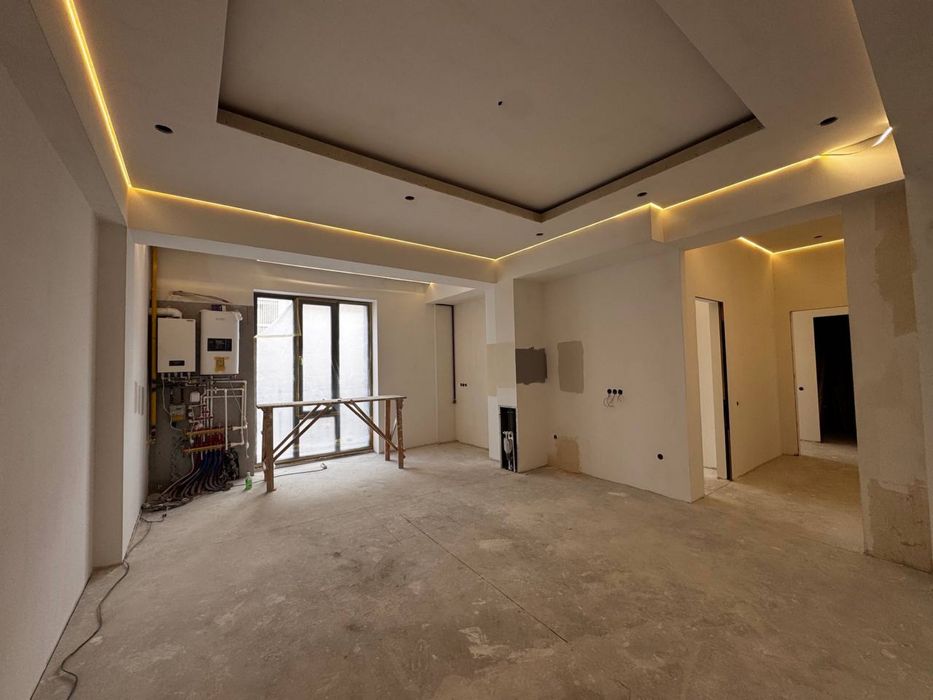 Продается 3хком новостр в центре