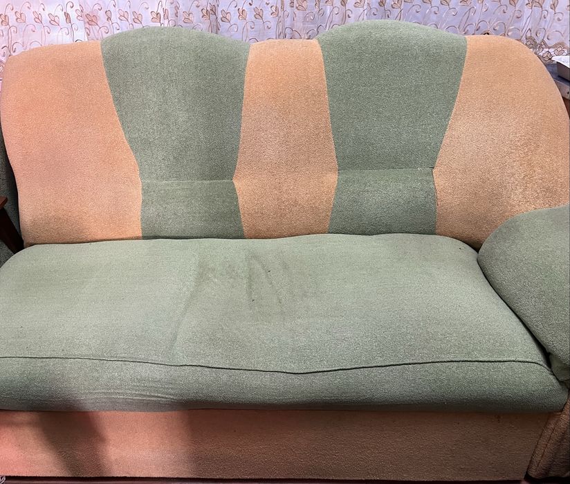 Отдам бесплатно диваны