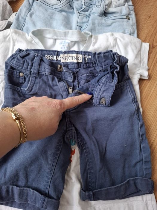 Lot tricou/pantaloni scurți 98-104