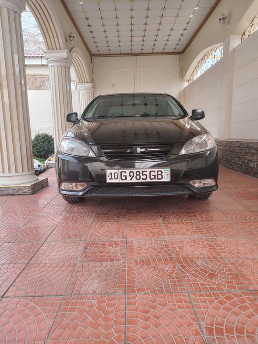 Лассети 2023й,пробег 28000,автомат, без люк