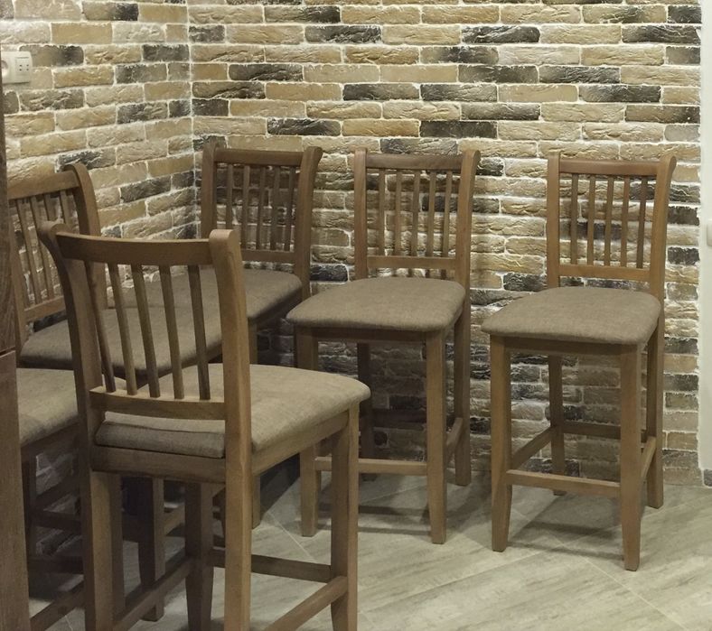 Продаются барные стулья