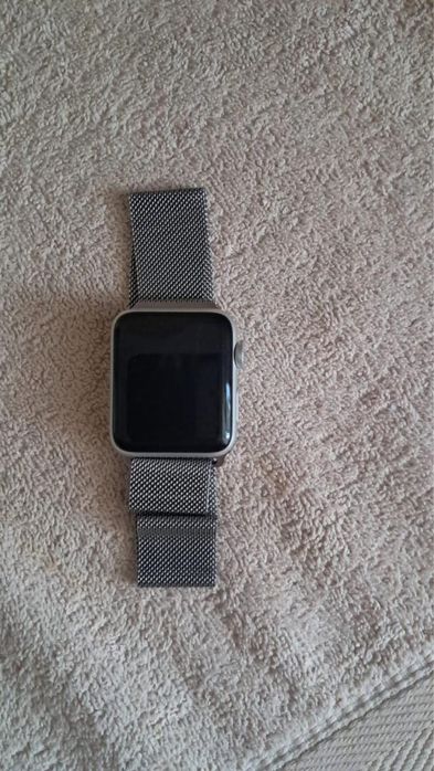 Продам часы apple watch 3