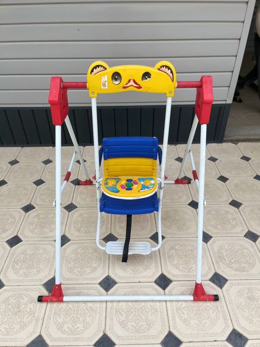 әткеншек жақсы жағдайда