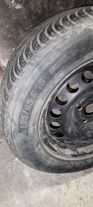 Зимни гуми със джанти 195/65/15 Opel Astra
