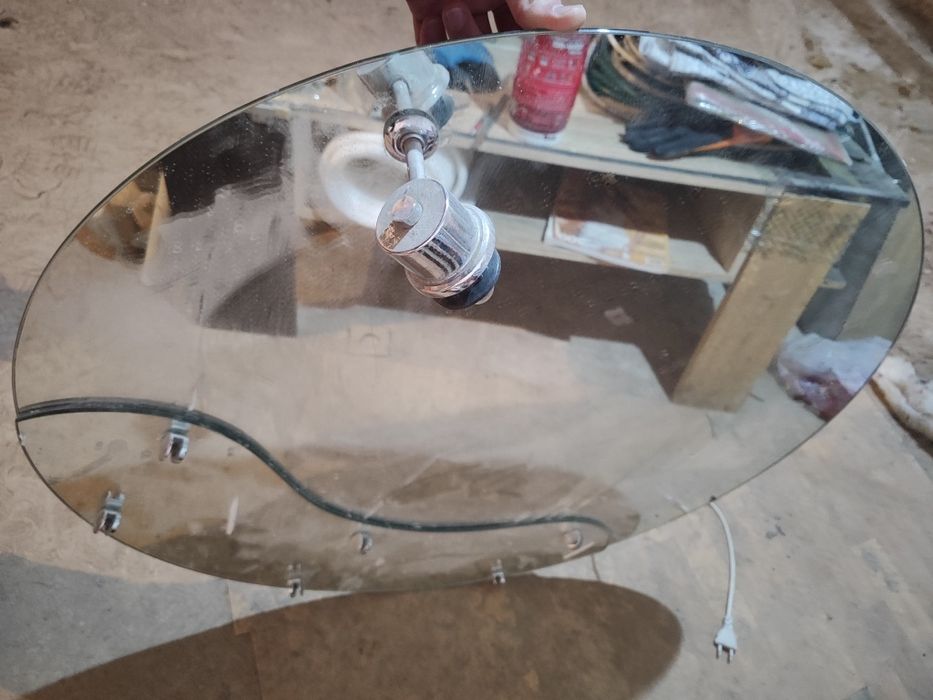 Зеркало круглое без полок