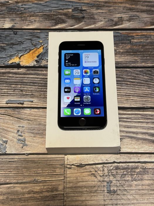 iPhone SE 2 Black, Baterie 100%