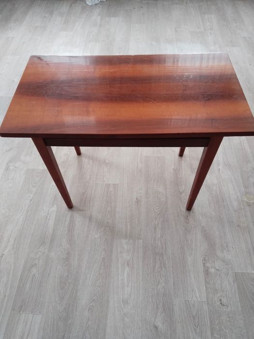 Диван в хорошем состоянии