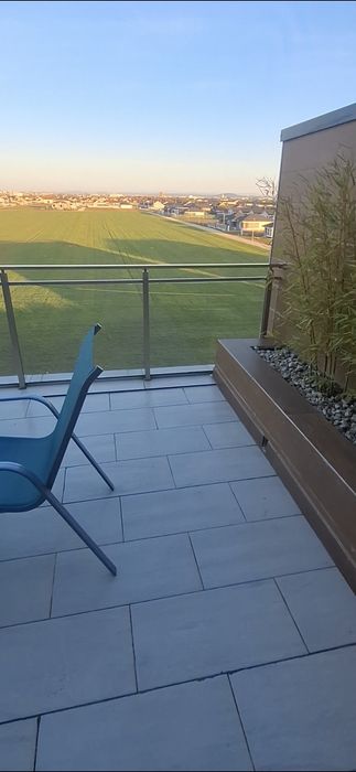 Apartament cu terasa mare