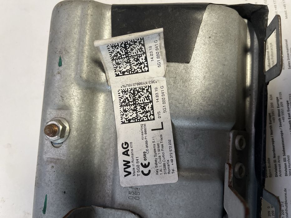 Airbag за колена