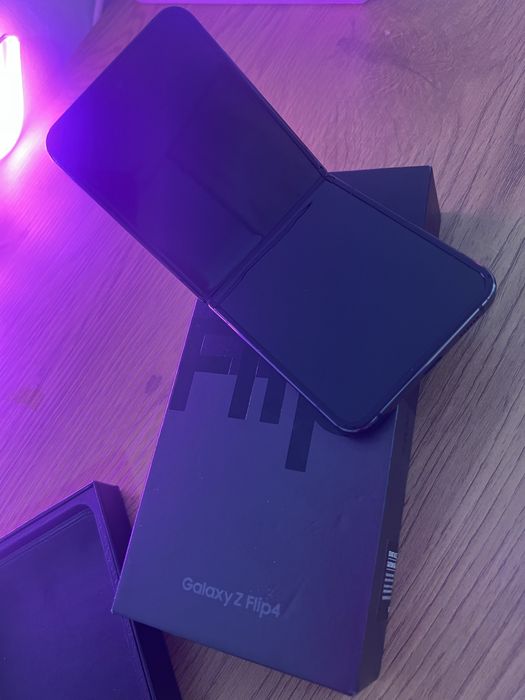 Samsung Z flip 4