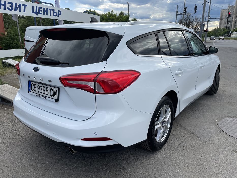 Форд Фокус 1.5 120 кс