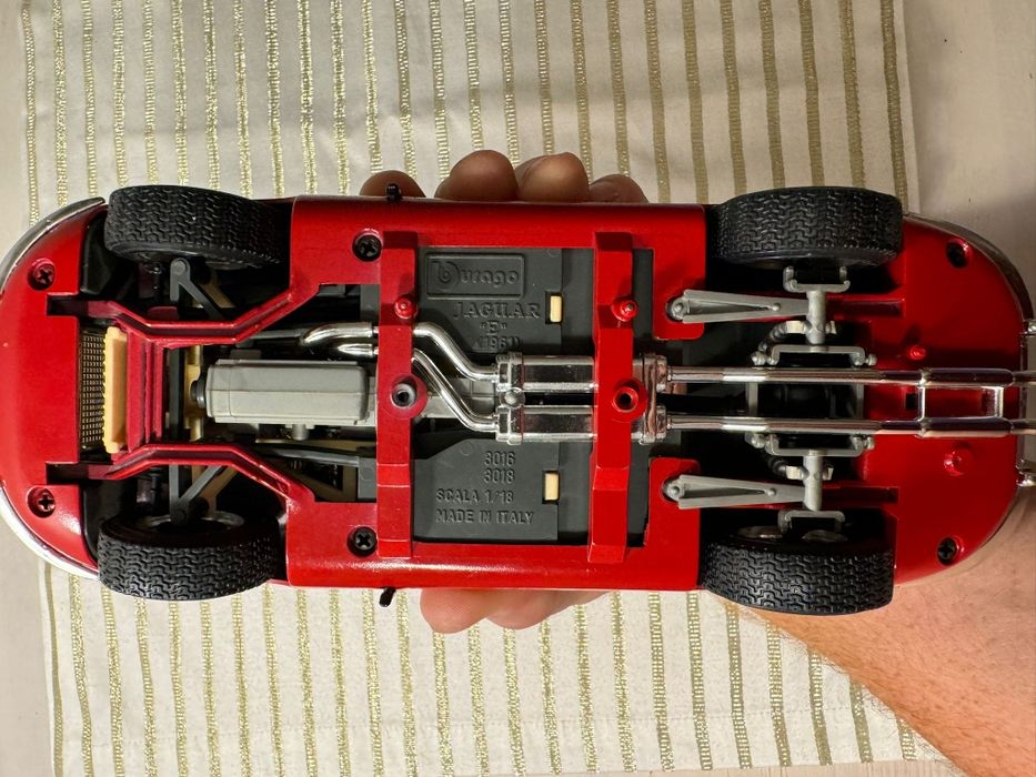 Macheta Jaguar E