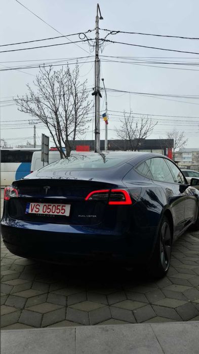 Tesla Model 3 Dual Motor - Long Range / pachet FSD / pompa caldura