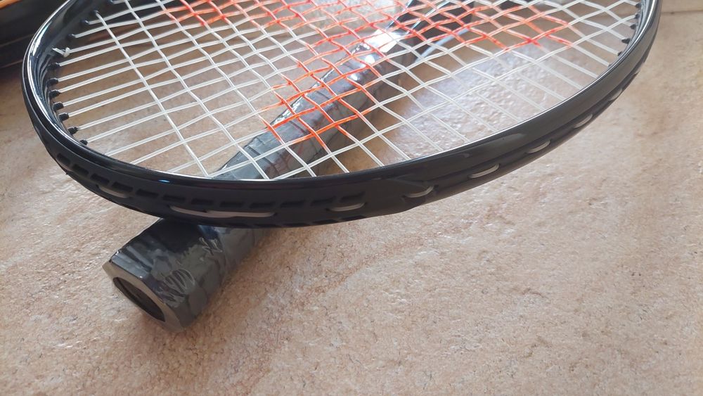 Set 2 rachete tenis Lexon cu geanta