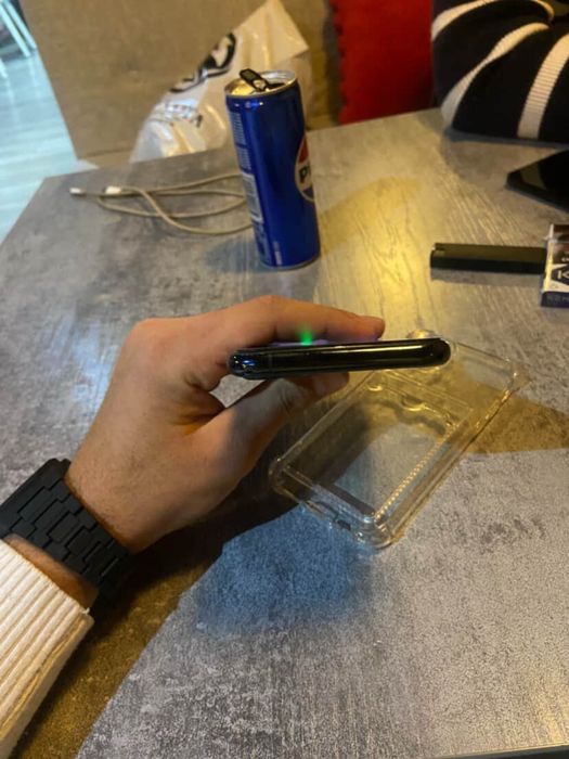 Iphone 11 pro 64 talik