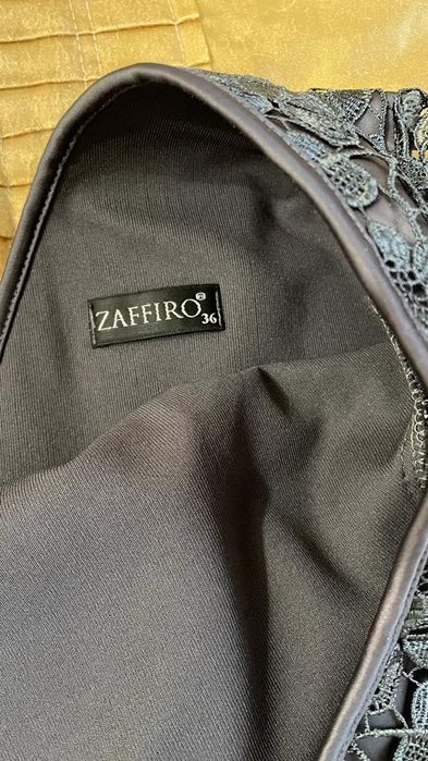 Продам платья для женщин