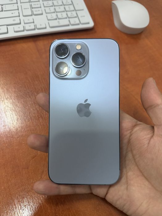 iPhone 13 pro состоянияси идеалный