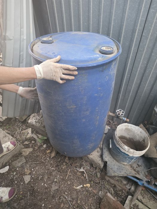 Продам бочку для воды