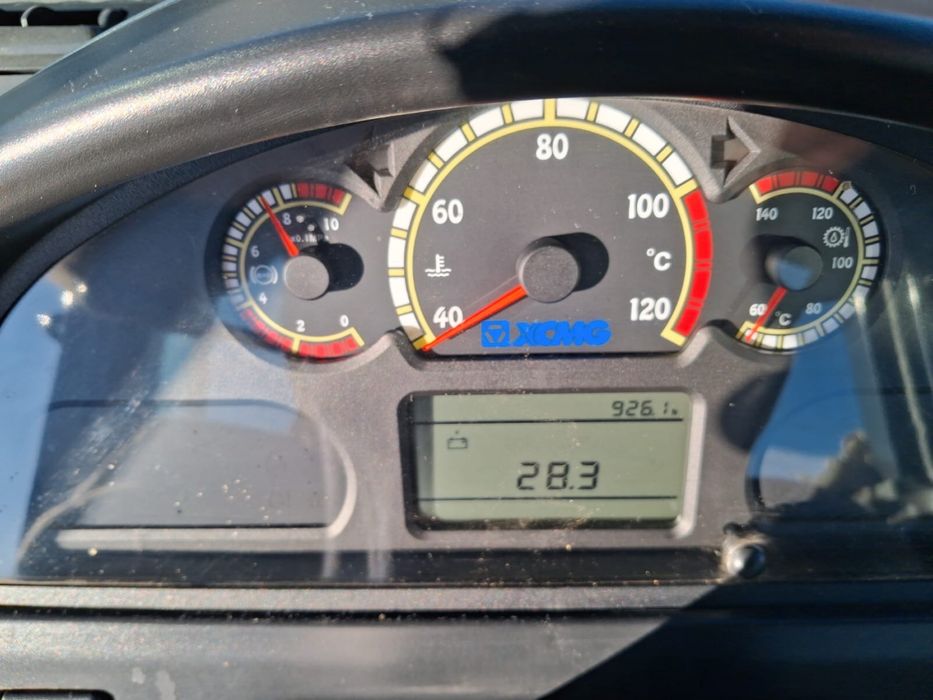 Фронтальный погрузчик XCMG LW300FN