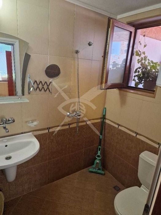 Продава се Къща в Поморие - 240 кв.м за 1339 €/кв.м - Снимка #9