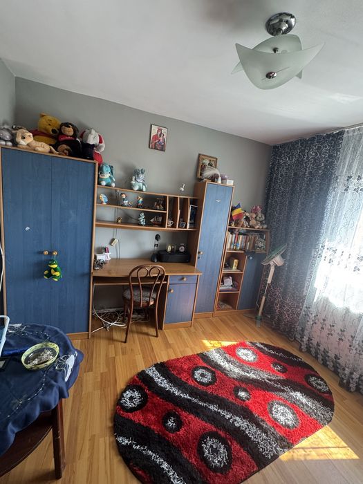Apartament 2 camere decomandat, zona debarcader, 52 mp