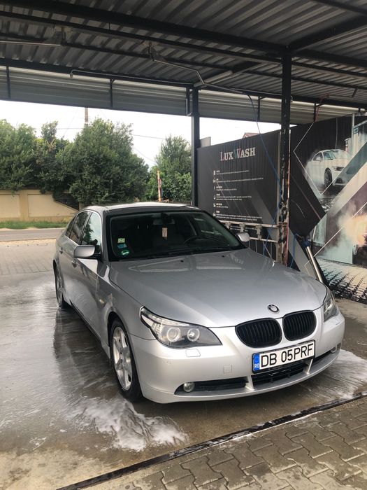 BMW 520i, e60  c