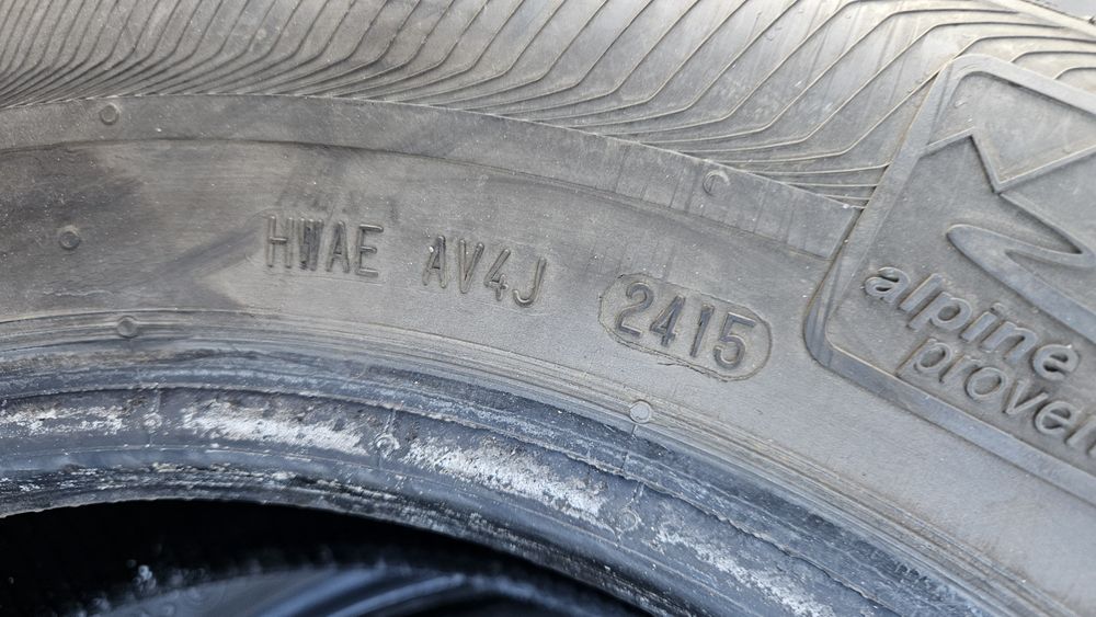 2бр гуми 195 65 15 семперит