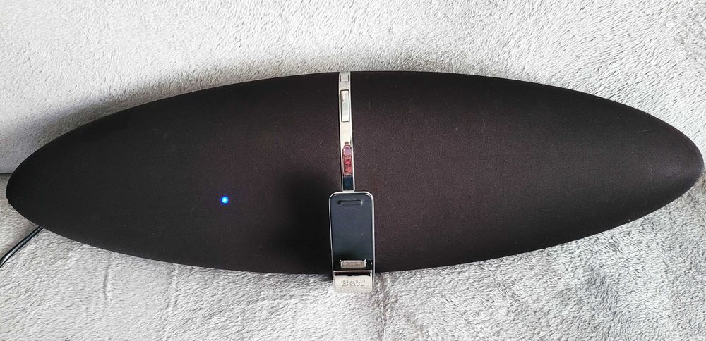 Bowers & Wilkins Zeppelin 1 pt. iPod / iPhone  boxa activa Hi-Fi