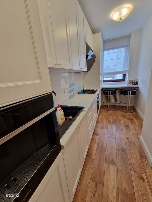 Herastrau | 3 Camere | Decomandat | | Centrala | AC | Parcare | PetFri