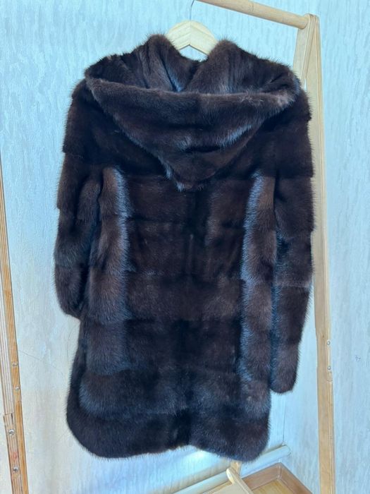 Норковая шуба в хорошем состоянии
