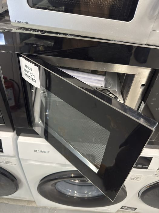 Cuptor cu microunde si grill incorporabil SMEG FMI120B3