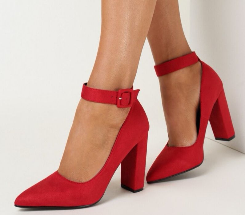 Pantofi rosii cu toc 38