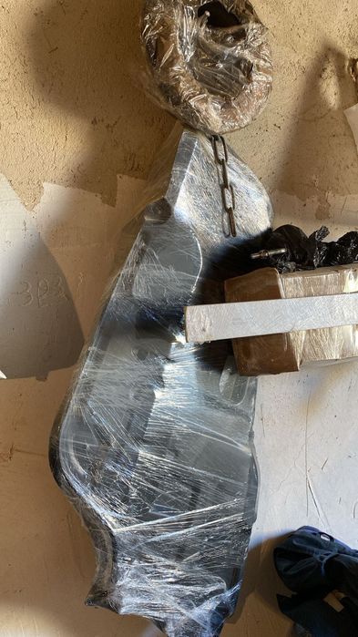 Запчасти салона тойота