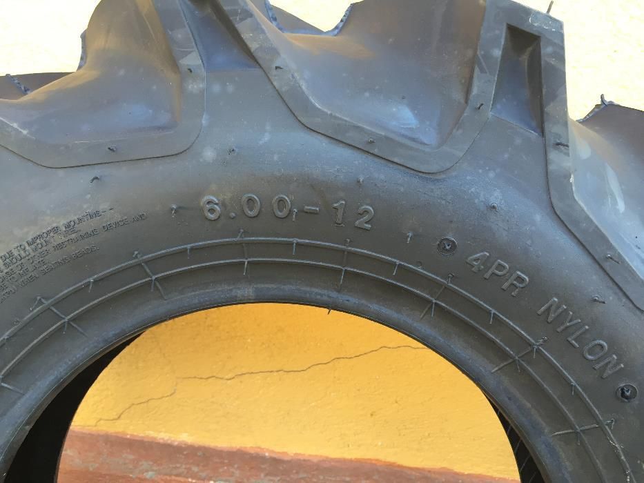 Cauciucuri pentru tractoare japoneze 600x12