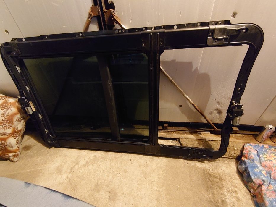 Панорама на бмв е70