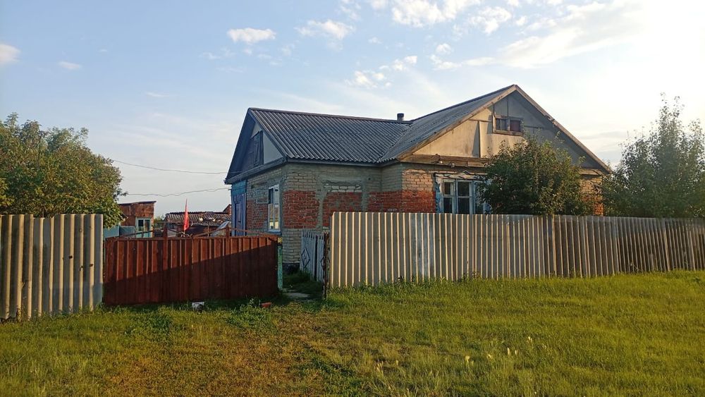 Продается дом  поселок Ленино