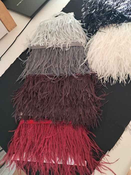 Продам натуральные перья страуса