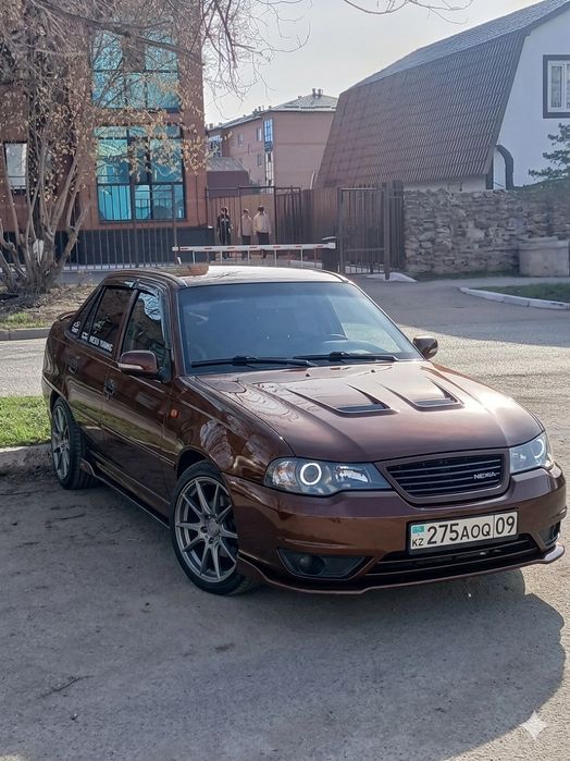 Двигатель Daewoo nexia 2. 8 кл с коробками