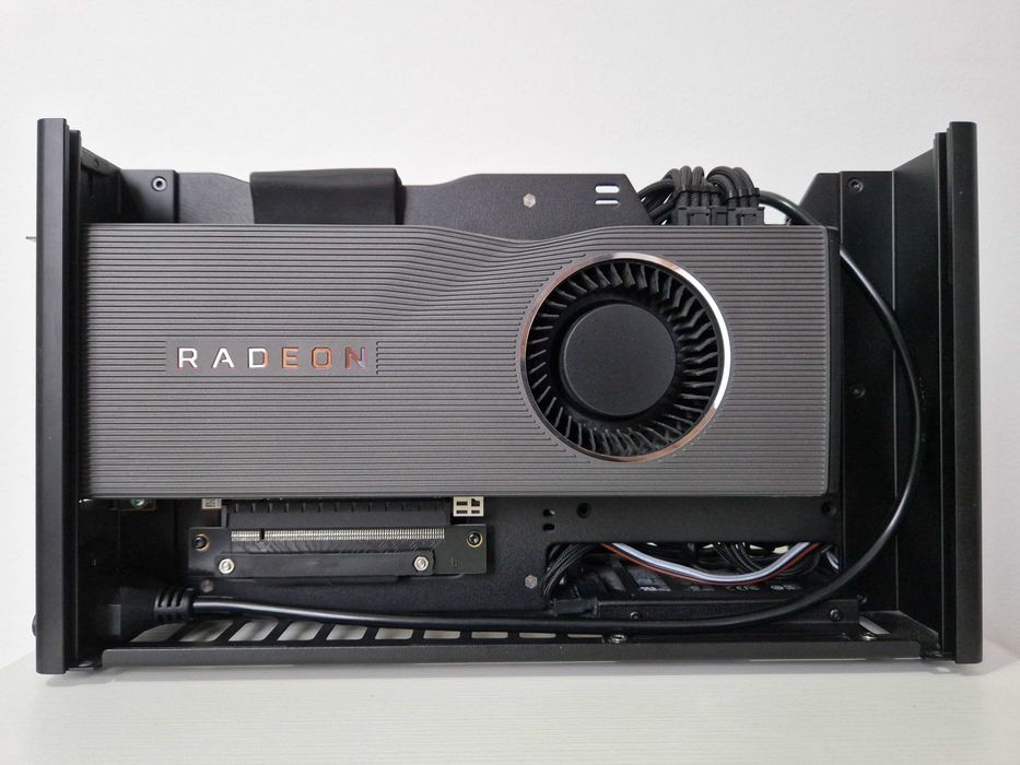 Unitate PC mITX AMD 3700x Placa Video 5700XT 32GB DDR4 3200