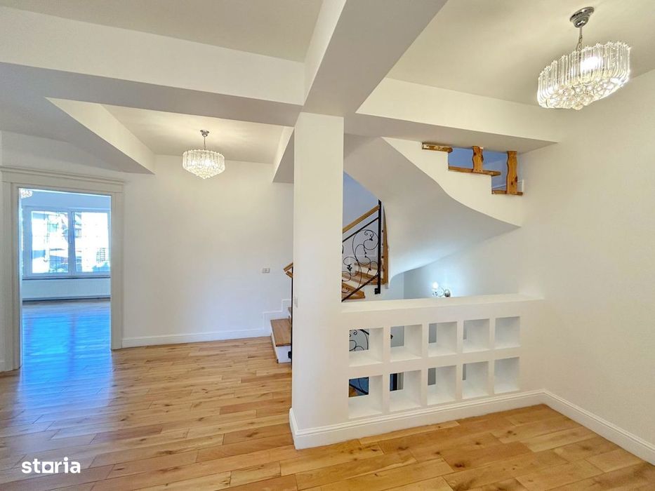 Villas for Rent I London Residence Pipera | 5 Bedrooms | Tennis Court