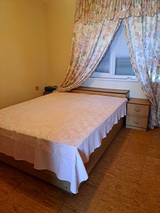 Продава се апартамент, 120 кв.м с три спални