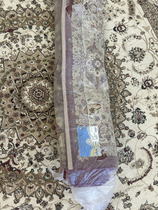 Продам ковер 2х3